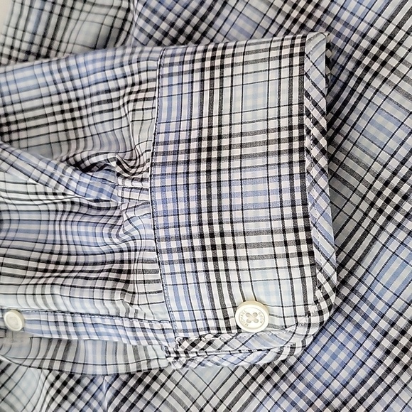 Michael Kors Tailored Fit Button Down Top - Picture 4 of 6